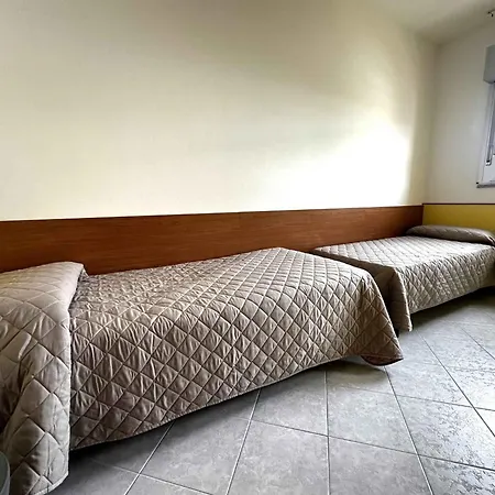 Apartment In 49966